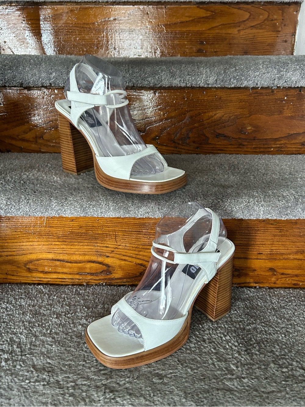 Vtg Y2K Bongo Square Toe Platform Sandals
